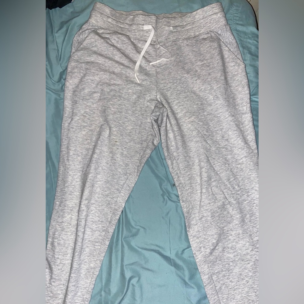 Grey sweats